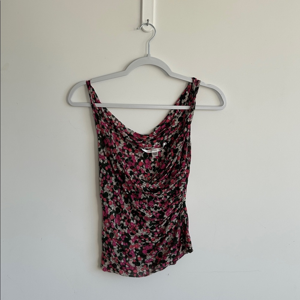 Diane Von Furstenberg Asymmetrical Top Size M Versatile Laying Piece
